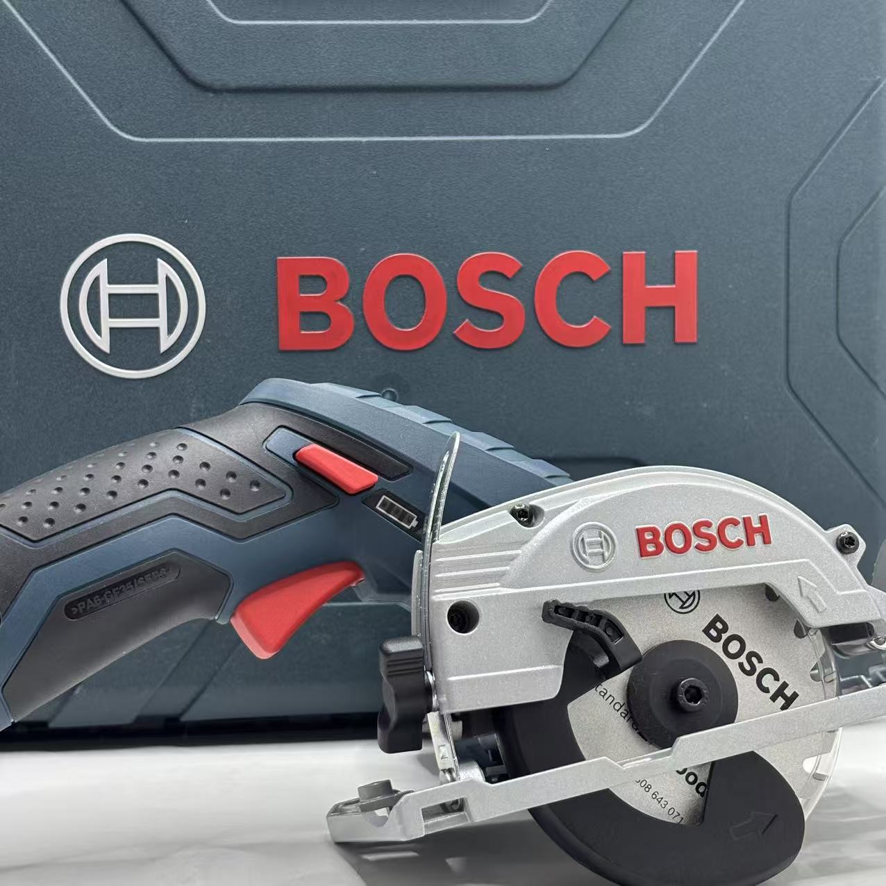 BOSCH GKS 12V-LI 무선 전기 원형톱 전문가 - Woodworking Electric Saw 리뷰 및 가격