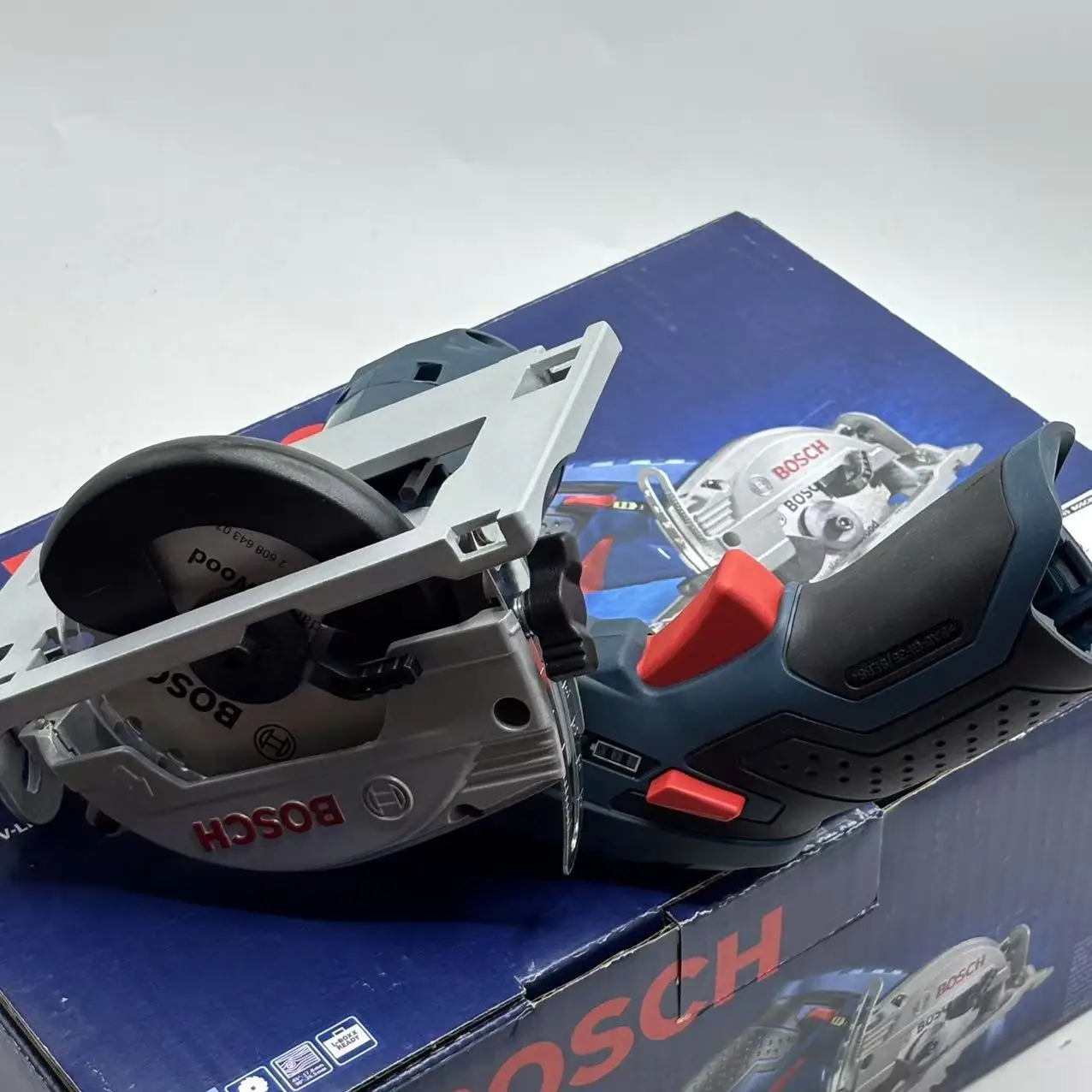 BOSCH GKS 12V-LI 무선 전기 원형톱 전문가 - Woodworking Electric Saw 리뷰 및 가격